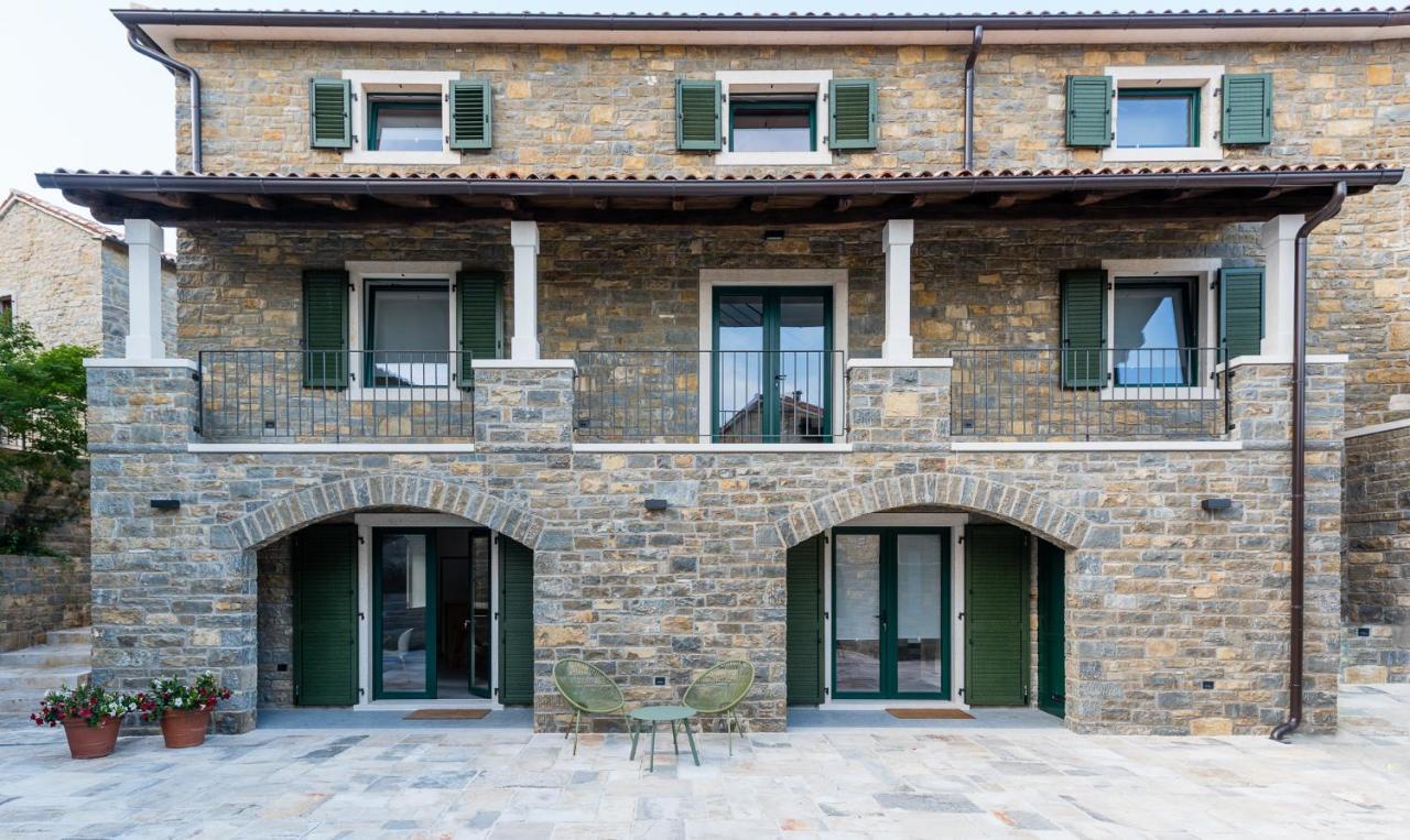 L'Abbraccio Della Quercia Momjan Exterior foto